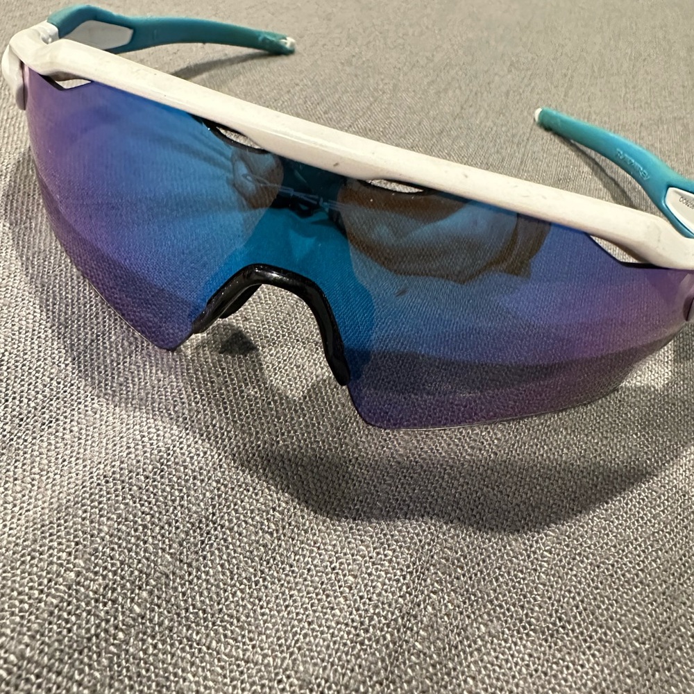 Oakley Radars - Picture 2 of 6